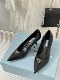 Picture of Prada Shoes _SKUPradasz35-407CM2CJX090319156